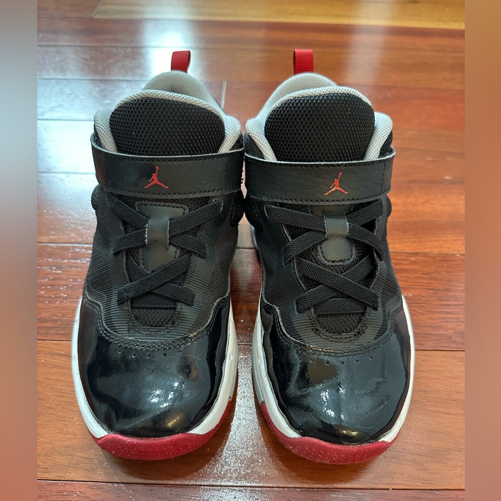 LIKE NEW Jordan Stay Loyal 3 Boys
